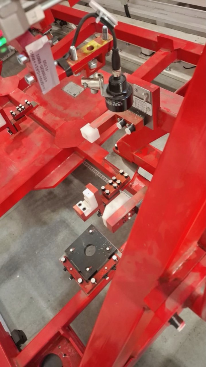 Red fixture with a sensor